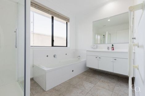 Photo of property in 148 Longview Drive, Papamoa Beach, Papamoa, 3118