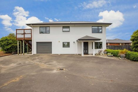 Photo of property in 94 James Line, Kelvin Grove, Palmerston North, 4414