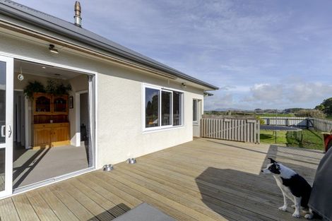 Photo of property in 264 Egmont Road, Hillsborough, New Plymouth, 4372
