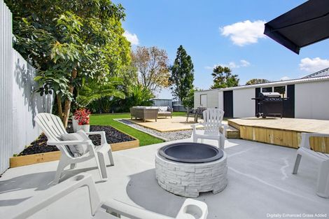 Photo of property in 17 Te Awa Avenue, Te Awa, Napier, 4110