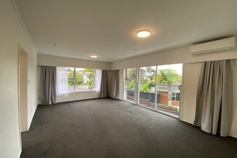 Photo of property in 1/23 Waitemata Road, Hauraki, Auckland, 0622