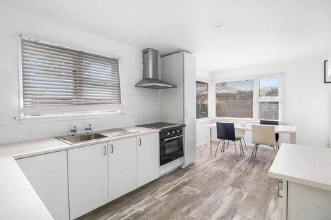 Photo of property in 4 Masham Road, Broomfield, Christchurch, 8042