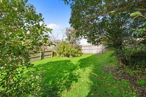 Photo of property in 60 Glengarry Road, Glen Eden, Auckland, 0602