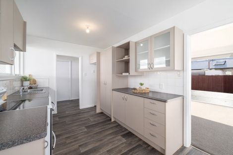 Photo of property in 39 Compton Street, Woolston, Christchurch, 8062