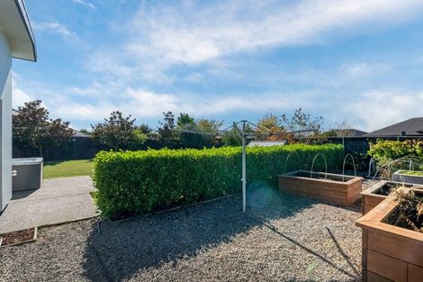 Photo of property in 4 Jacqueline Drive, West Melton, 7618