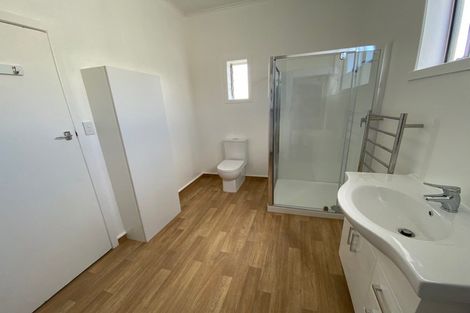 Photo of property in Rowena Hostel, 61 Ellice Street, Mount Victoria, Wellington, 6011