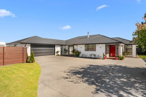 Photo of property in 9 Woodlaw Crescent, Prebbleton, 7604