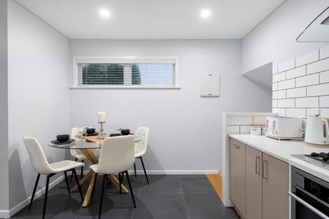 Photo of property in 52 Woodside Road, Massey, Auckland, 0614