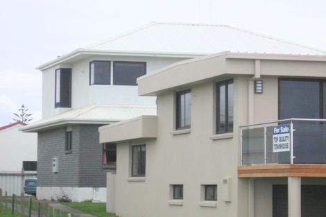 Photo of property in 164 Marine Parade, Mount Maunganui, 3116