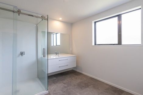 Photo of property in 88 Penruddock Rise, Westmorland, Christchurch, 8025