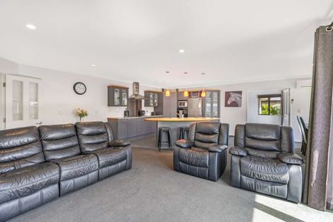 Photo of property in 47 Overbury Crescent, Rolleston, 7614