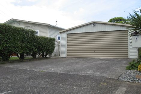 Photo of property in 1/1 Mcintyre Road, Mangere Bridge, Auckland, 2022
