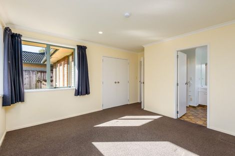 Photo of property in 209 Old Farm Road, Hamilton East, Hamilton, 3216