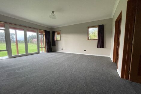Photo of property in 256 Oreti Road, Otatara, Invercargill, 9879