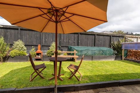 Photo of property in 21a Korau Grove, Stokes Valley, Lower Hutt, 5019