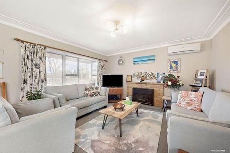 Photo of property in 61 Taikata Road, Te Atatu Peninsula, Auckland, 0610