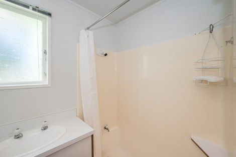 Photo of property in 41 Arawhata Road, Paraparaumu, 5032