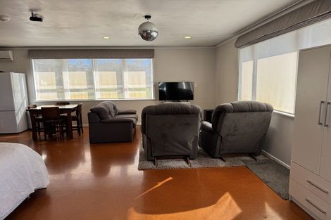 Photo of property in 68 Udys Road, Pakuranga, Auckland, 2010