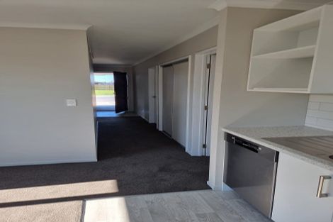 Photo of property in 3 Herridge Street, Woodend, 7691