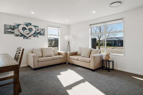 Photo of property in 119 Rannoch Drive, Broomfield, Christchurch, 8042