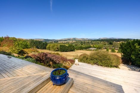Photo of property in 70 Pacific Drive, Fitzherbert, Palmerston North, 4410