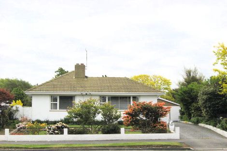 Photo of property in 207 Grahams Road, Burnside, Christchurch, 8053