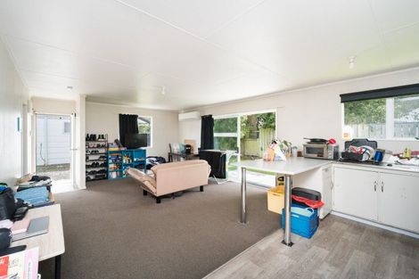Photo of property in 35 Ada Street, Hokowhitu, Palmerston North, 4410