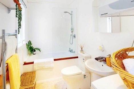 Photo of property in 44 Reuben Avenue, Brooklyn, Wellington, 6021