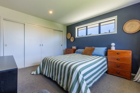 Photo of property in 14 Teal Place, Lake Hawea, Wanaka, 9382
