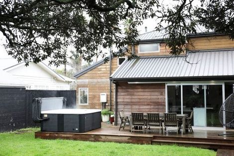 Photo of property in 3 Rewiti Avenue, Takapuna, Auckland, 0622