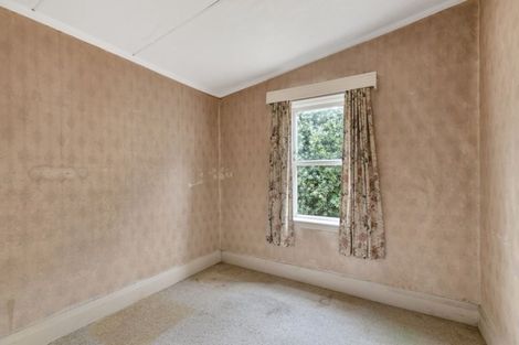 Photo of property in 178 Onepu Road, Lyall Bay, Wellington, 6022