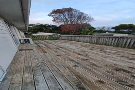 Photo of property in 26 Burbank Avenue, Manurewa, Auckland, 2102