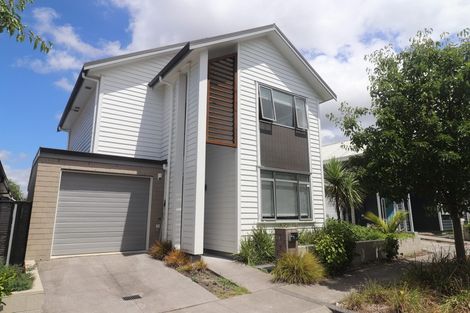 Photo of property in 9 Touhou Road, Hobsonville, Auckland, 0616