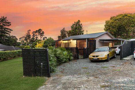 Photo of property in 10 Grierson Place, Pukekohe, 2120