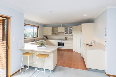 Photo of property in 32 Saint Martins Road, Saint Martins, Christchurch, 8022