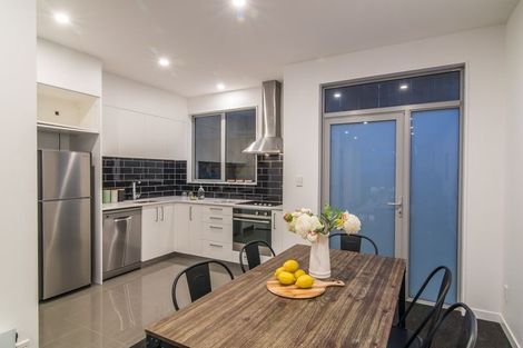 Photo of property in 10/59 The Parade, Island Bay, Wellington, 6023