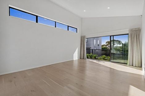 Photo of property in 5 Matau Way, Hauraki, 0622