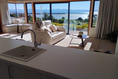 Photo of property in 21 Walters Bluff, Atawhai, Nelson, 7010