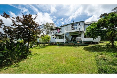 Photo of property in 131 Colwill Road, Massey, Auckland, 0614