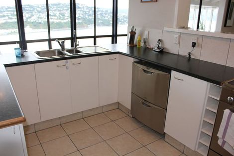 Photo of property in 27 Kaikoura Street, Maupuia, Wellington, 6022