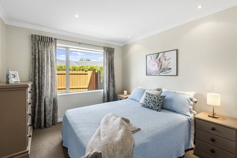 Photo of property in 5 Bennington Way, Wigram, Christchurch, 8042