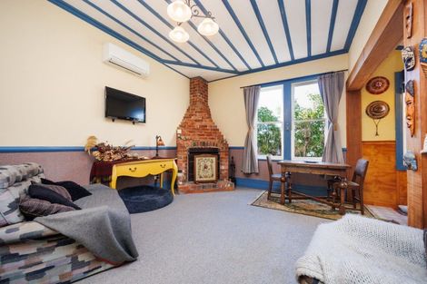 Photo of property in 34 Pirinoa Street, Feilding, 4702