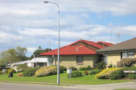 Photo of property in Monowai Village, 56 Monowai Street, Mount Maunganui, 3116