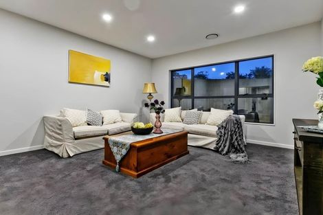 Photo of property in 56 Huntington Park Drive, Greenhithe, Auckland, 0632