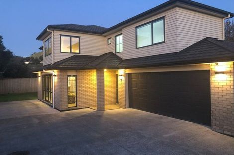 Photo of property in 65 Wallace Road, Mangere Bridge, Auckland, 2022