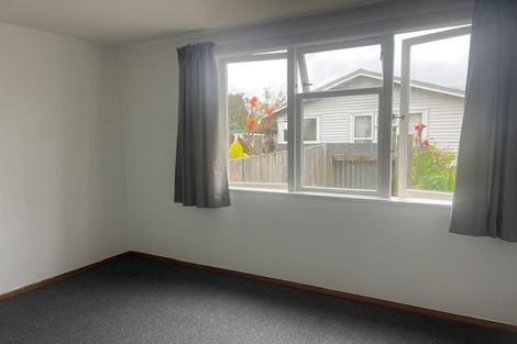 Photo of property in 704 Kiwi Street, Camberley, Hastings, 4120
