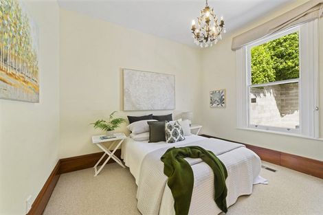 Photo of property in 5 Farm Road, Northland, Wellington, 6012