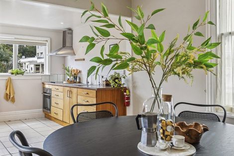 Photo of property in 491 Adelaide Road, Berhampore, Wellington, 6023