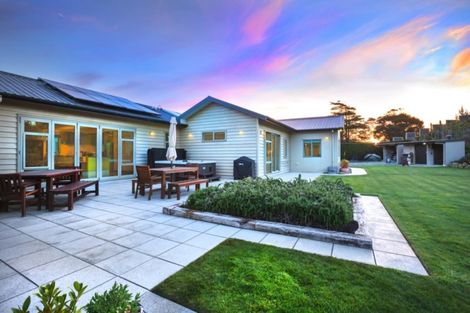 Photo of property in 4 Lamont Place, Waikanae, 5036