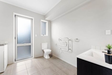 Photo of property in 5 Station Street, Hobsonville, Auckland, 0616